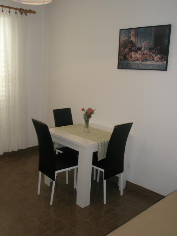 Apartments Baric Medvinjak Bilik gambar